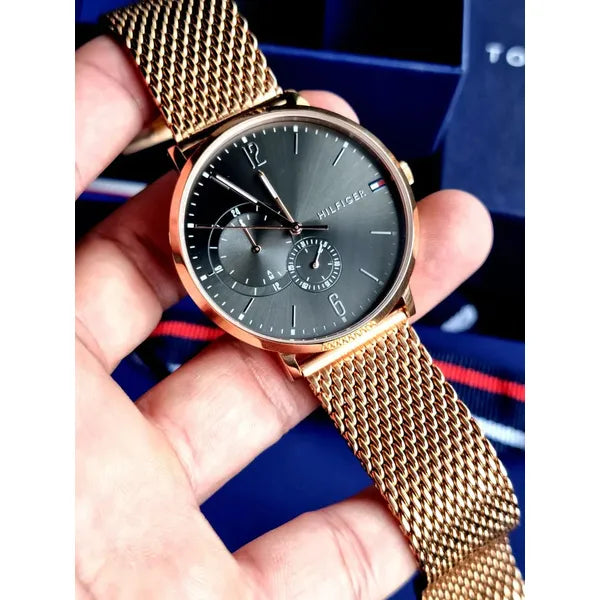 Tommy Hilfiger Brooklyn férfi karóra 40 mm, rozéarany acél, fekete