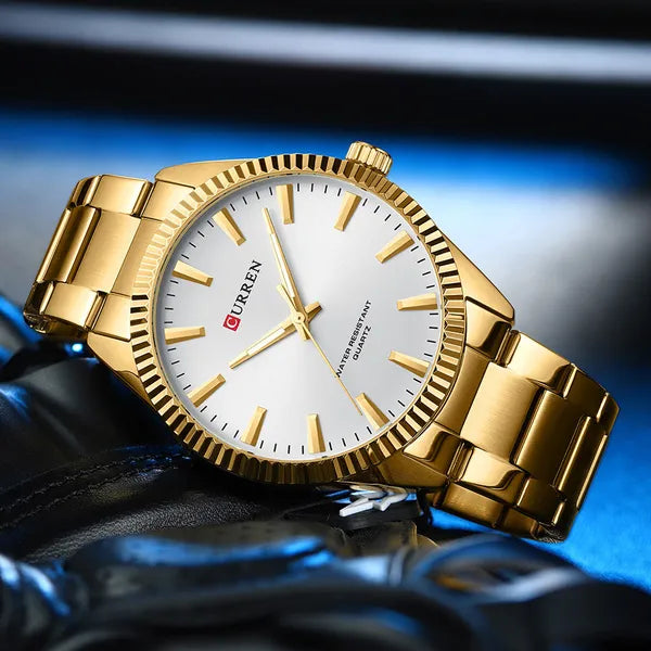 Curren 8425 férfi karóra, 44 mm, kvarc, arany tok/szíj, ezüst számlap, doboz