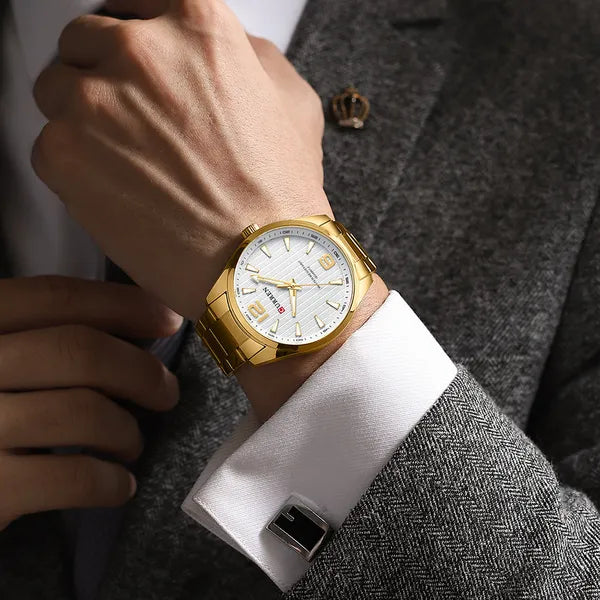Curren 8434 férfi kvarc karóra, 44 mm, arany acélszíj, ezüst számlap, doboz