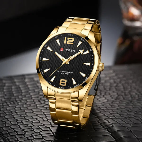 Curren 8434 férfi karóra, kvarc, 44 mm, fekete számlap, arany szíj, WR30
