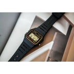 Casio F-91WG-9QDF férfi digitális kvarc karóra, WR100, műanyag szíj, doboz