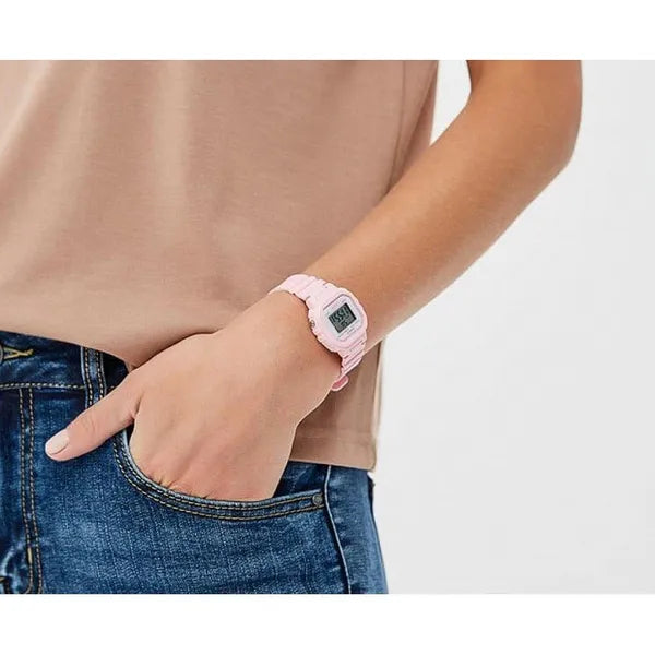 Casio LA-20WH-4A1 gyerek digitális óra, rózsaszín, WR30, kvarc, dobozzal
