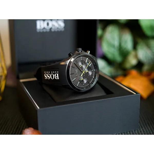 Hugo Boss Distinct 1513859 férfi kronográf óra, fekete, 47 mm, WR50, szilikon