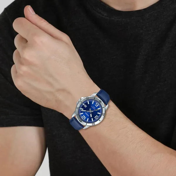Casio MTP-VD01L-2BV férfi karóra, kék számlap, bőrszíj, WR50, dátum, 45 mm