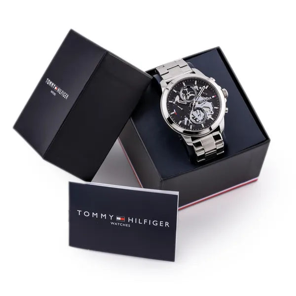 Tommy Hilfiger Henry 1710477 férfi karóra, 44 mm, fekete számlap, 5 ATM, kvarc