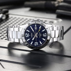Casio MTP-VD01D-2B férfi karóra, nemesacél, kék számlap, 45 mm, 50 m, dátum