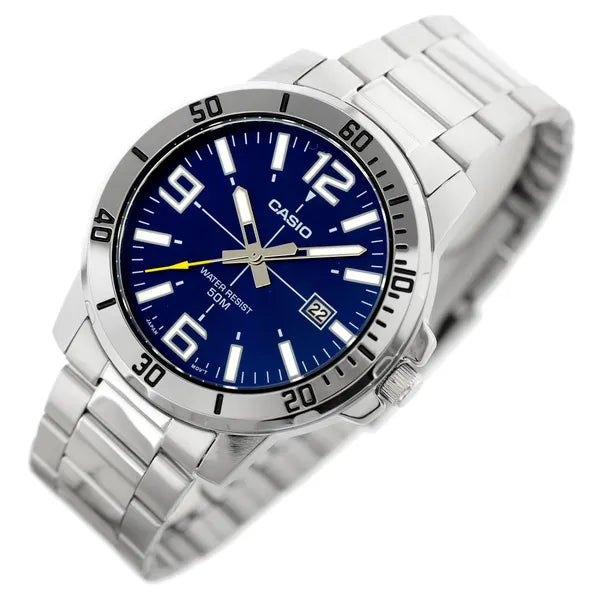 Casio MTP-VD01D-2B férfi karóra, nemesacél, kék számlap, 45 mm, 50 m, dátum