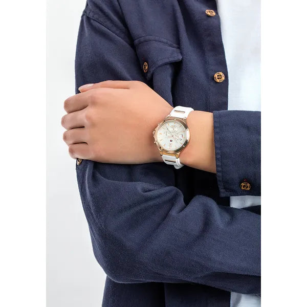 Tommy Hilfiger Eve 1782280 női karóra, rózsaarany tok, fehér szilikon, 5 ATM