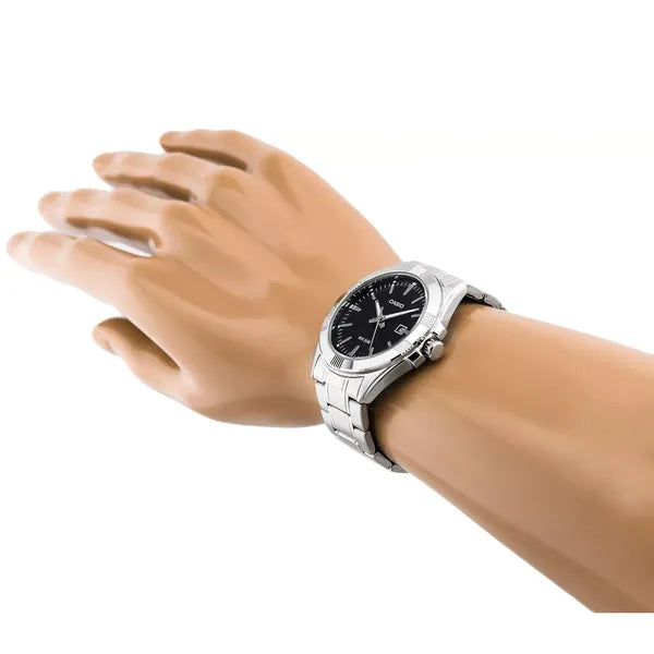 Casio MTP-1308D-1AV férfi karóra, fekete számlap, acél szíj, WR50, dátum, 39 mm