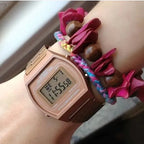 Casio B640WC-5A női digitális karóra, rozéarany acél szíj, WR50