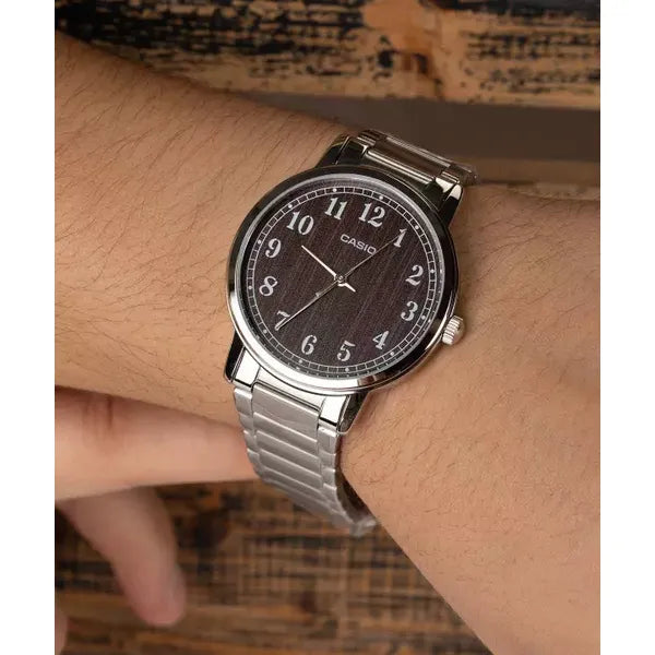 Casio férfi karóra, MTP-E145D-5B1, barna számlap, kvarc, acél szíj, WR30