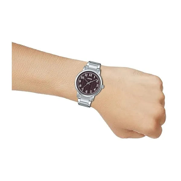 Casio férfi karóra, MTP-E145D-5B1, barna számlap, kvarc, acél szíj, WR30
