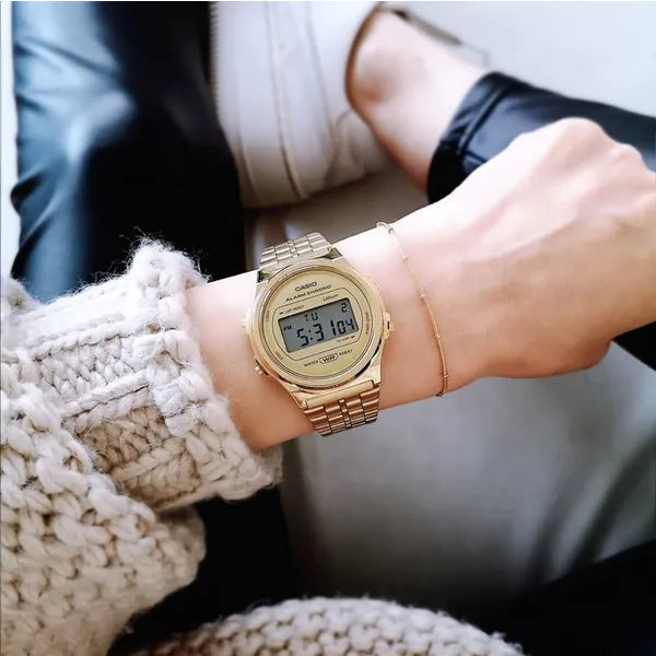 Casio Vintage A171WEG-9ADF női digitális karóra, arany, acél, WR30, díszdobozzal
