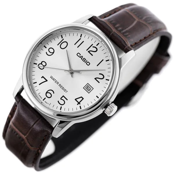 Casio MTP-V002L-7B2 férfi kvarc karóra, 44 mm, ezüst számlap, barna bőrszíj