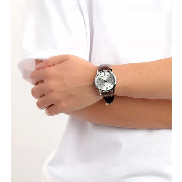 Casio MTP-V002L-7B2 férfi kvarc karóra, 44 mm, ezüst számlap, barna bőrszíj