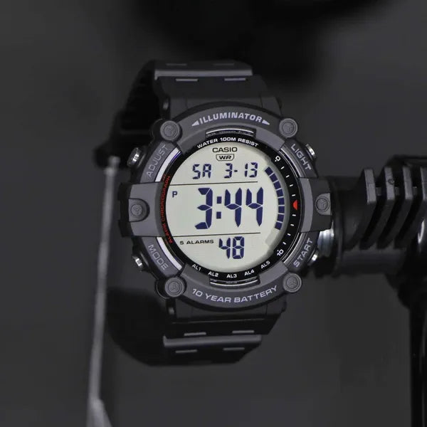 Casio AE-1500WH-1A férfi sportóra, LED Illuminator, WR100, fekete