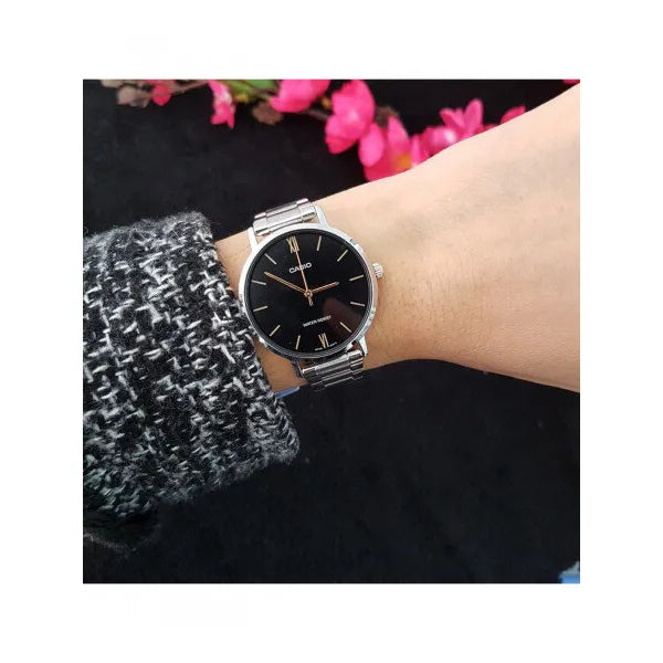 Casio női karóra LTP-VT01D-1B, ezüst acél szíj, fekete számlap, 40 mm, kvarc