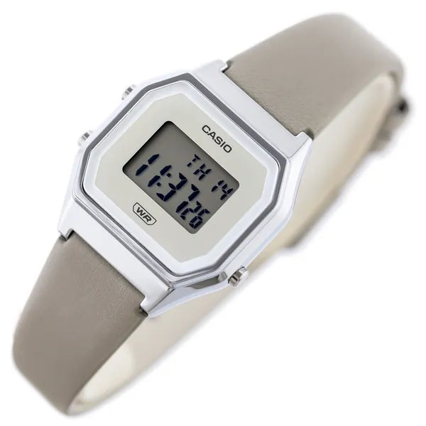 Casio LA680WEL-8EF női digitális óra, bézs bőrszíj, 29 mm, WR30