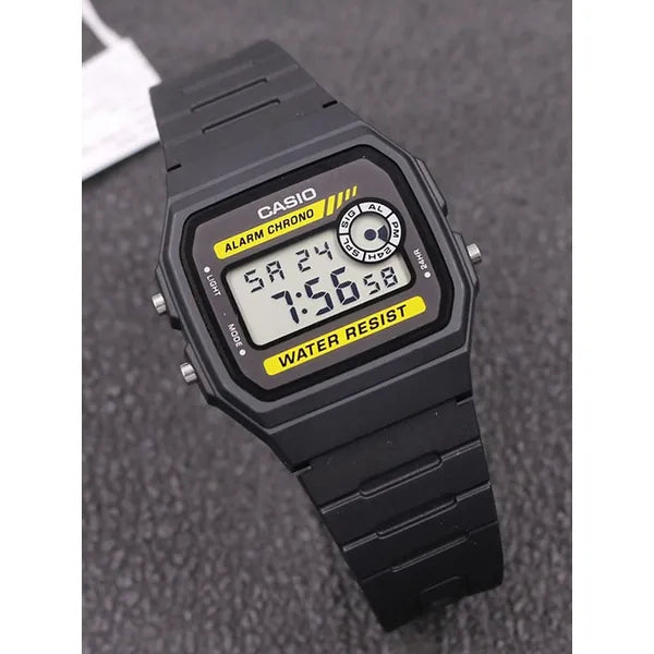 Casio F-94WA-9D férfi digitális karóra, fekete, WR30 + díszdoboz