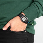 Casio W-96H-1B férfi digitális karóra, WR50, LED, stopper, dupla idő, dobozzal