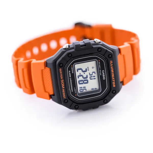 Casio W-218H-4B2 férfi digitális óra, narancssárga szíj, WR50, LED, díszdoboz