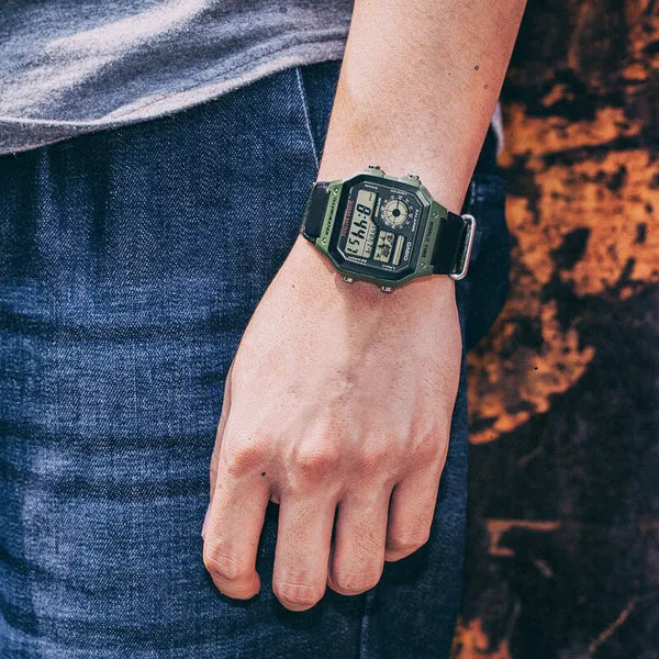Casio AE-1200WHB-3B férfi karóra, zöld textilszíj, WR100, kvarc, 42 mm