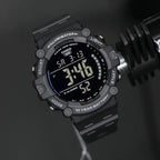 Casio AE-1500WH-8B férfi sport digitális karóra, Illuminator, WR100, grafit