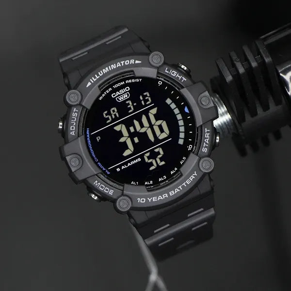 Casio AE-1500WH-8B férfi sport digitális karóra, Illuminator, WR100, grafit