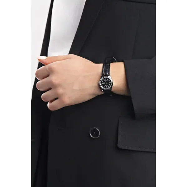Casio LTP-V006L-1B2 női karóra, fekete bőr szíj, dátum, WR30, 25 mm