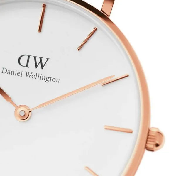 Daniel Wellington DW00100175 női karóra, 32 mm, barna bőr, fehér számlap