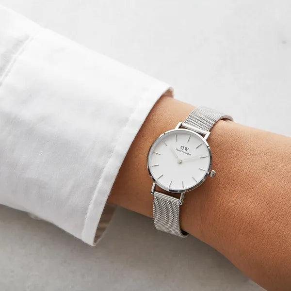 Daniel Wellington Classic Petite Sterling női karóra, 28 mm, ezüst/fehér