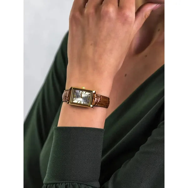Casio LTP-1234GL-7AEG női kvarc karóra, arany téglalap tok, barna bőrszíj
