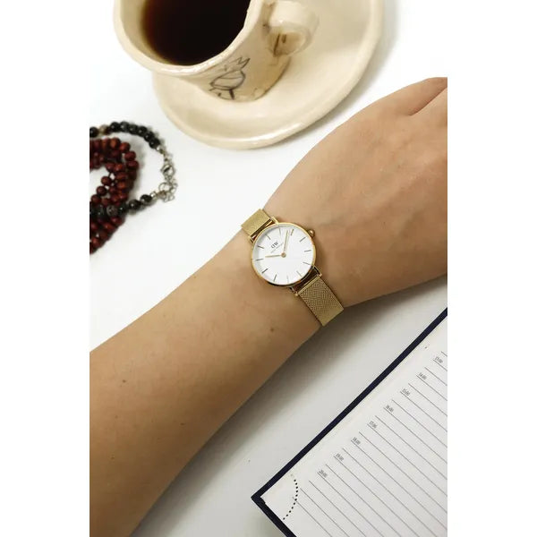 Daniel Wellington női óra DW00100350 Petite Evergold 28 mm, arany, fehér számlap
