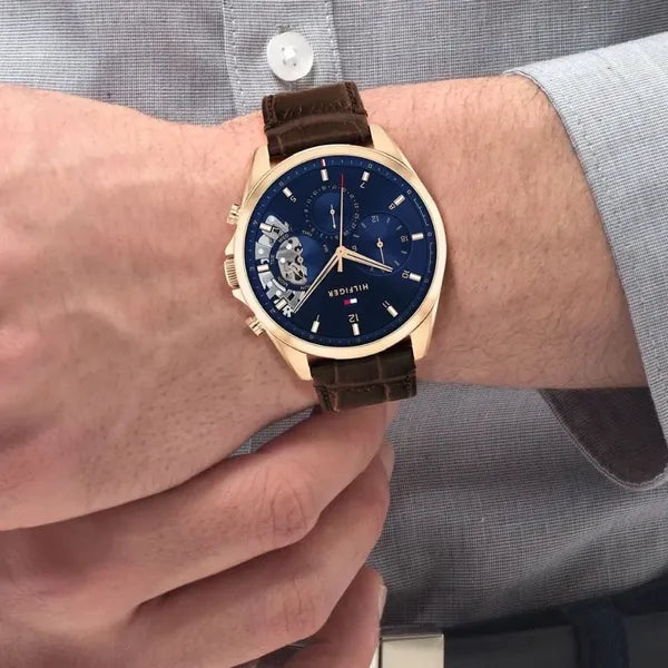 Tommy Hilfiger Baker férfi kvarc karóra 44 mm, bőrszíj, kék/rosegold