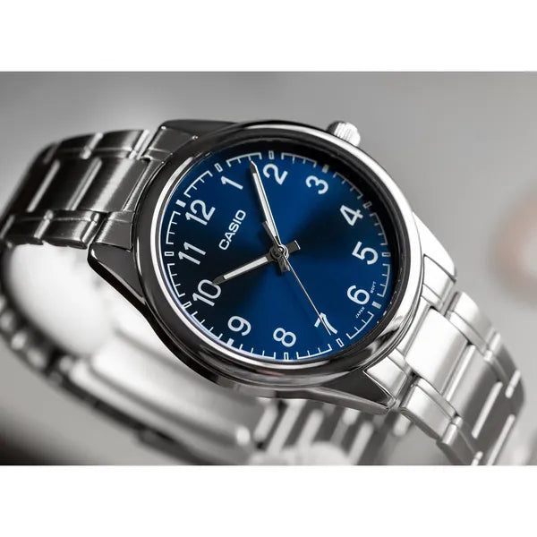 Casio férfi karóra, nemesacél szíj, kék számlap, 40 mm, quartz, WR30