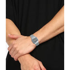 Casio A700WM-7A uniszex retro kvarc karóra, ezüst, acél szíj, LCD
