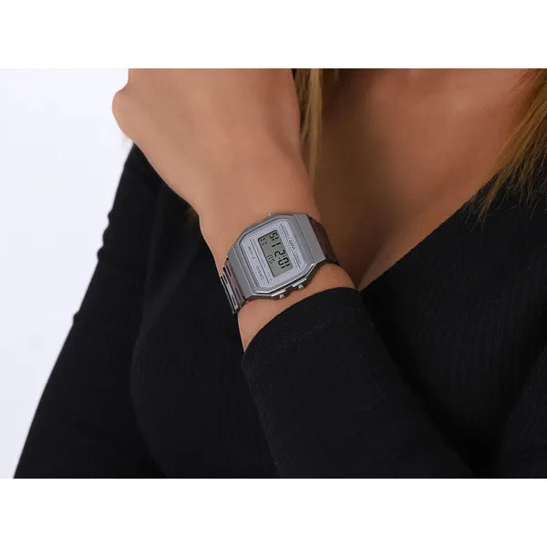 Casio F-91WS-8DF uniszex digitális karóra, átlátszó szürke, WR30