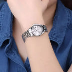 Casio LTP-1183A-7A női karóra, 28 mm, ezüst, nemesacél, kvarc, dátum, WR50