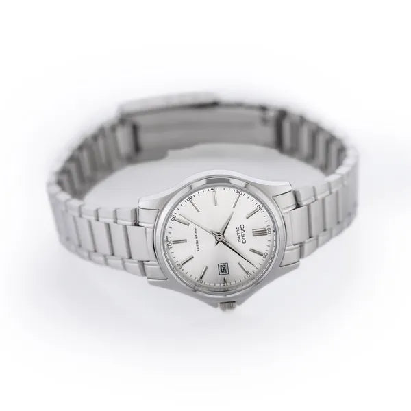 Casio LTP-1183A-7A női karóra, 28 mm, ezüst, nemesacél, kvarc, dátum, WR50