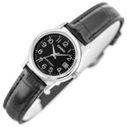 Casio női karóra LTP-V002L-1B, fekete számlap, bőr szíj, WR30, díszdoboz