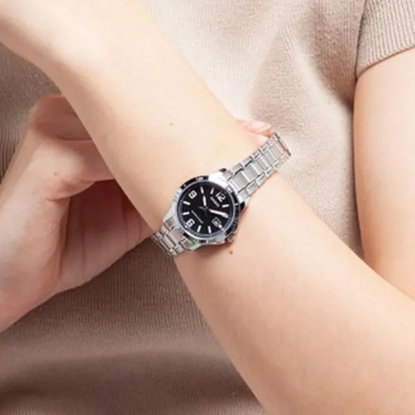 Casio LTP-V004D-1B2 női óra, rozsdamentes acél, fekete, dátum, WR30, 35 mm