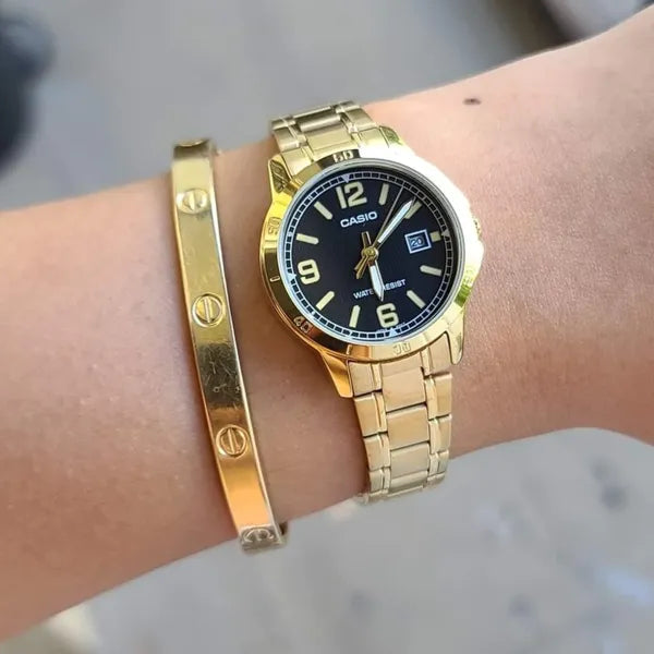 Casio LTP-V004G-1B női karóra, arany acél, fekete számlap, dátum, WR30
