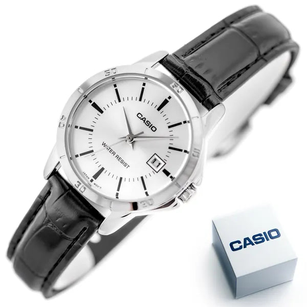 Casio LTP-V004L-7A női kvarc karóra, 30 mm, WR30, fekete bőrszíj, dátum