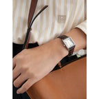 Casio LTP-V007L-7B2 női karóra, ezüst téglalap tok 31mm, bőr szíj, fehér számlap