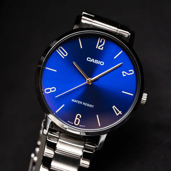 Casio LTP-VT01D-2B2 női karóra, ezüst acél szíj, sötétkék számlap, 40 mm