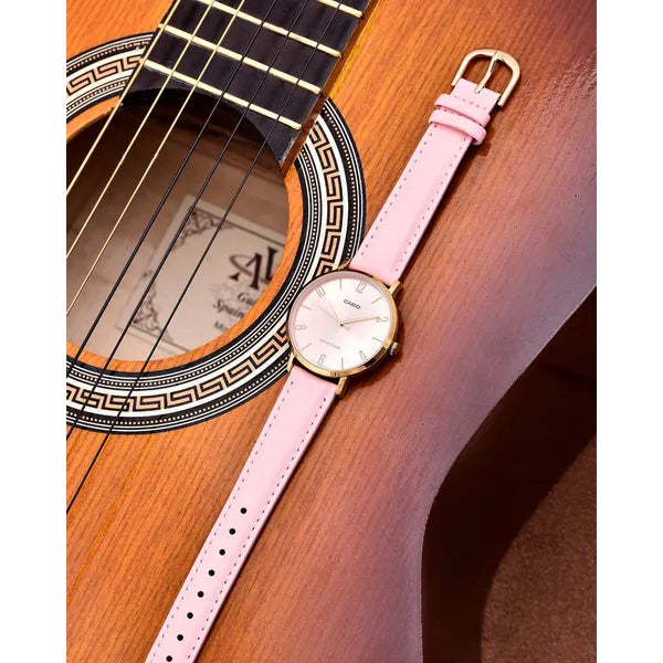 Casio LTP-VT01GL-4B női karóra, rózsaszín bőr, arany tok, kvarc, díszdoboz