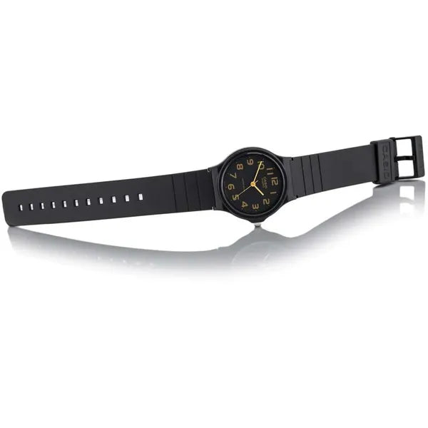 Casio MQ-24-1B2 uniszex kvarc karóra, fekete/arany, WR30, műanyag, 35 mm