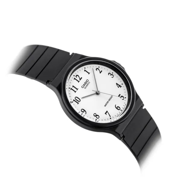 Casio MQ-24-7B3 férfi karóra, kvarc, 35 mm, fehér számlap, WR30, díszdoboz
