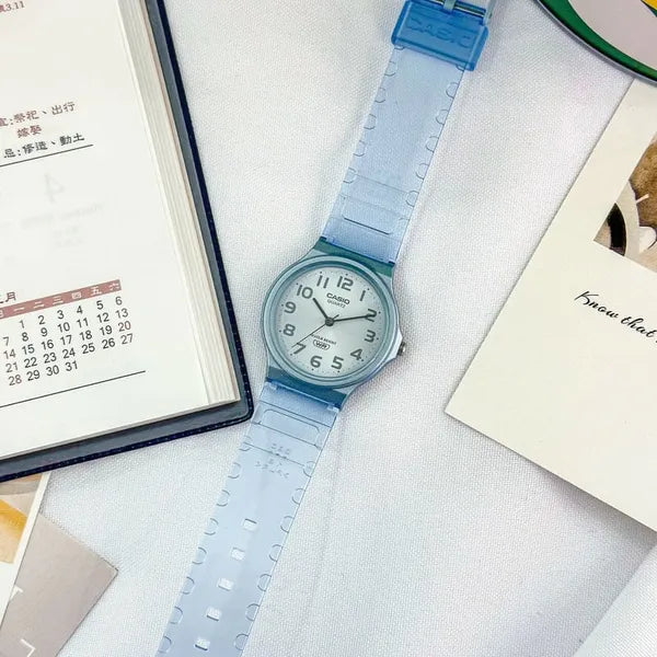 Casio MQ-24S-2BEF női karóra, kék, kvarc, 36 mm, WR30, dobozzal