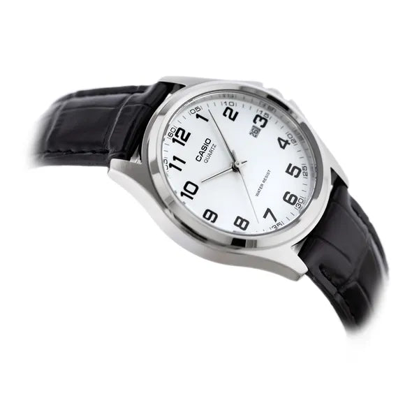 Casio MTP-1183E-7B férfi karóra, bőr szíj, fehér számlap, WR30, 39 mm